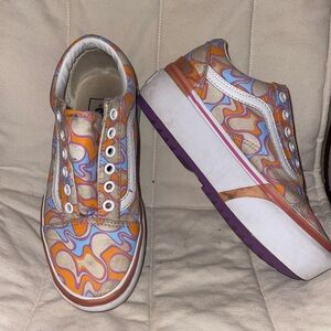 VANS Old Skool Chunky Sole Groovy Peace Sign Women Size 5,5